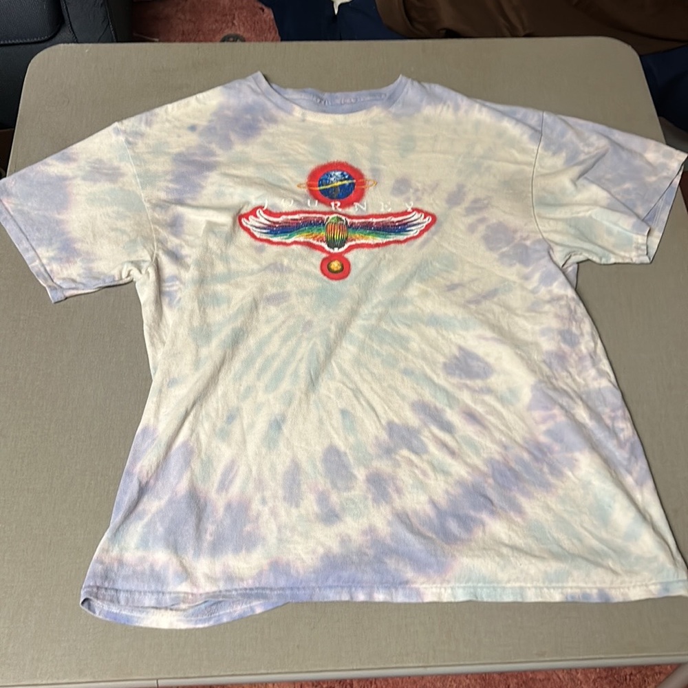 Journey graphic tee